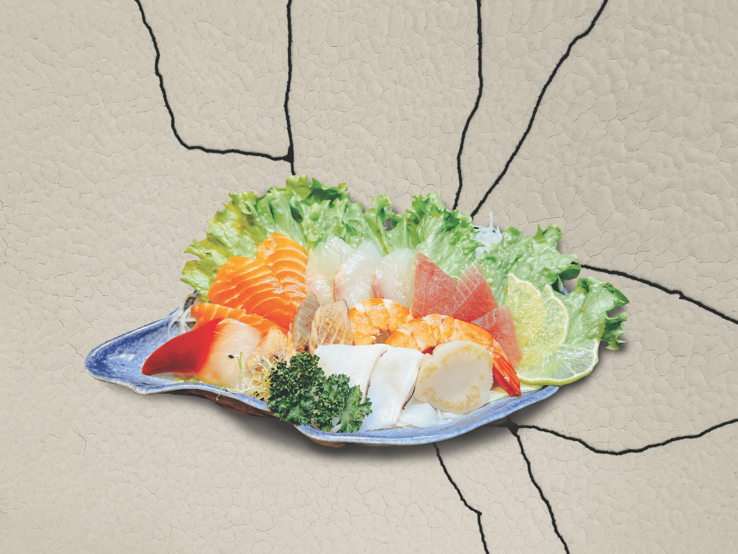 Assortiment de sashimi frais, tranché finement, comprenant du saumon et du thon, accompagné de garnitures fraîches